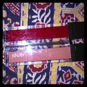 Jouer Cosmetics matte crème lipstick